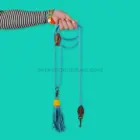 Detalle de la correa para perros Classic Rover azul con diseño trenzado