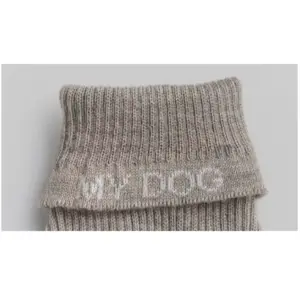 Jersey para perro de lana merino 100% color cuerda – detalle del cuello