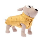 plumífero para perro amarillo abierto mostrando interior y cierres del abrigo