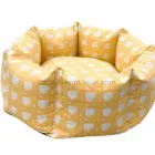 Cama sofá heptagonal premium para perros pequeños en tapicería amarilla y blanca