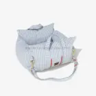 asiento-coche-desenfundable-perros-rayas-azul-celeste.webp