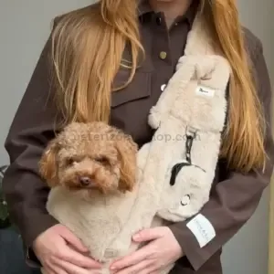 Bandolera para perro pequeño Fluffy Crema con sujeción interior