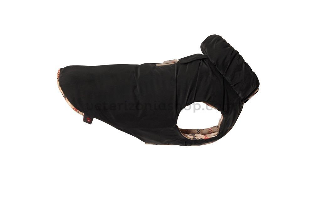 Detalle del abrigo Camon Candy Oxford reversible