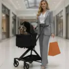 Carrito para perros y gatos Urban Luxe Negro en centro comercial